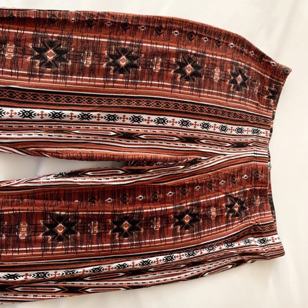 TRIBAL FLOWY PANTS
